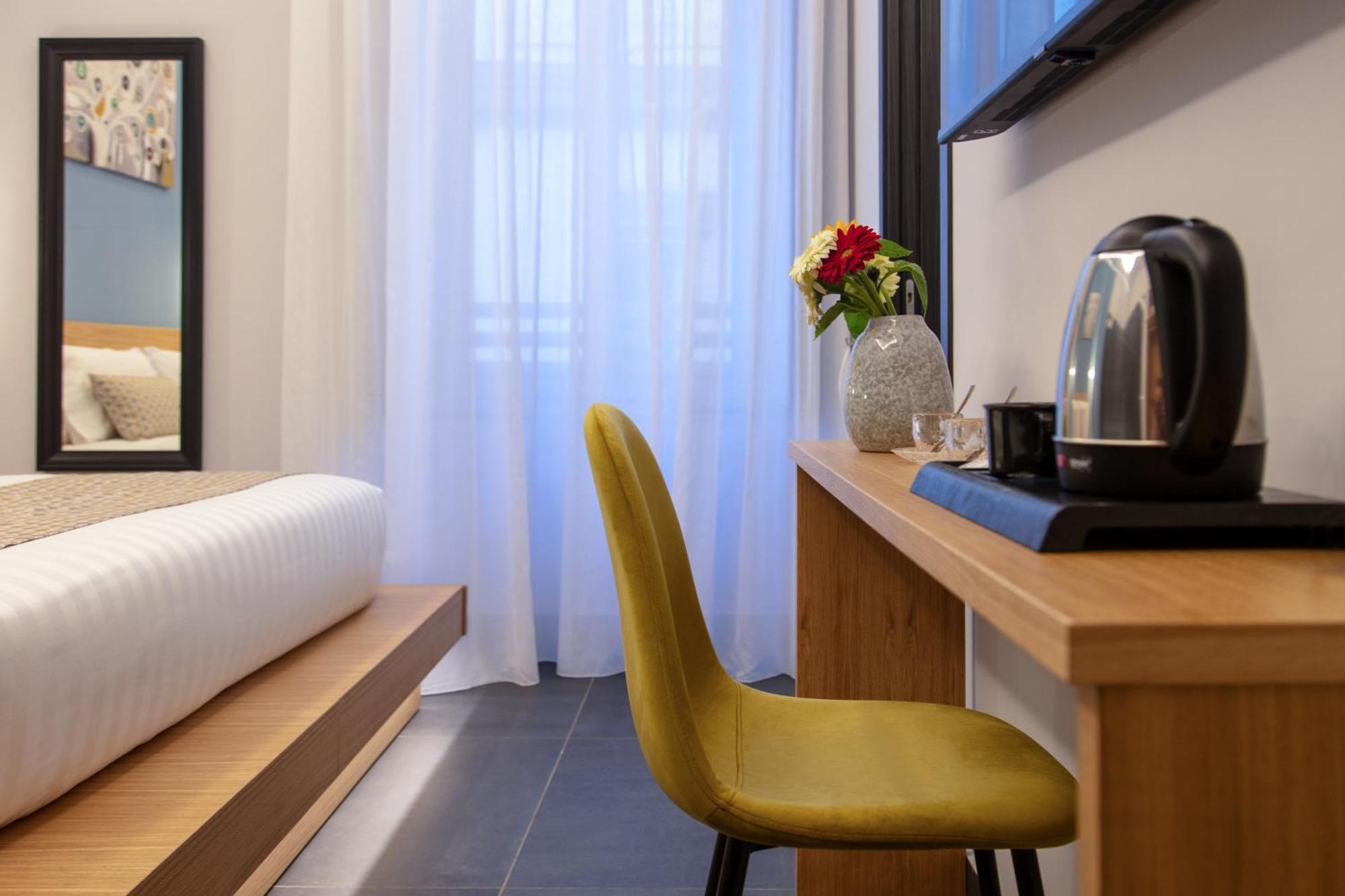 Main - Duomo Hotel Naples Luaran gambar