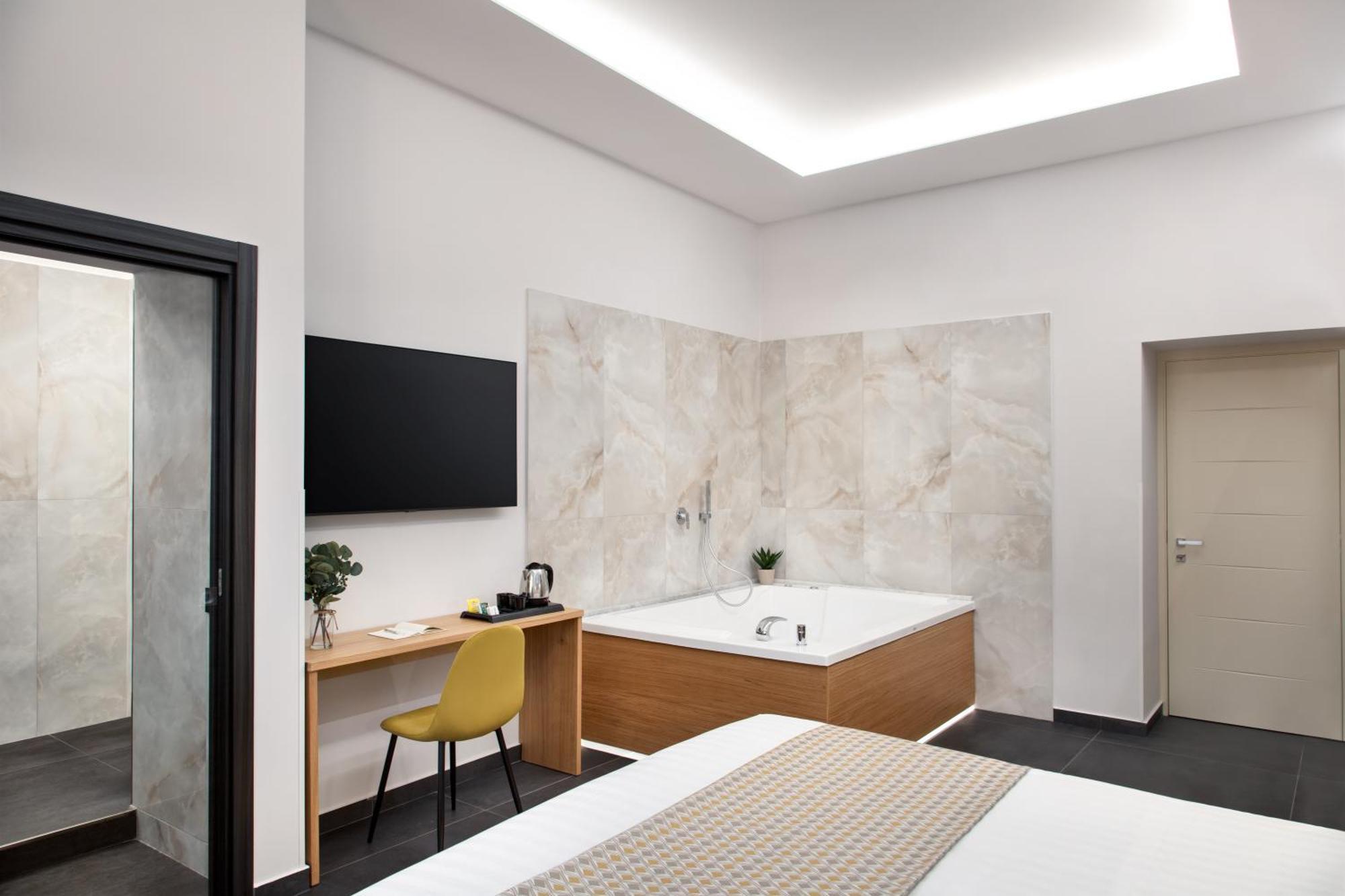 Main - Duomo Hotel Naples Luaran gambar