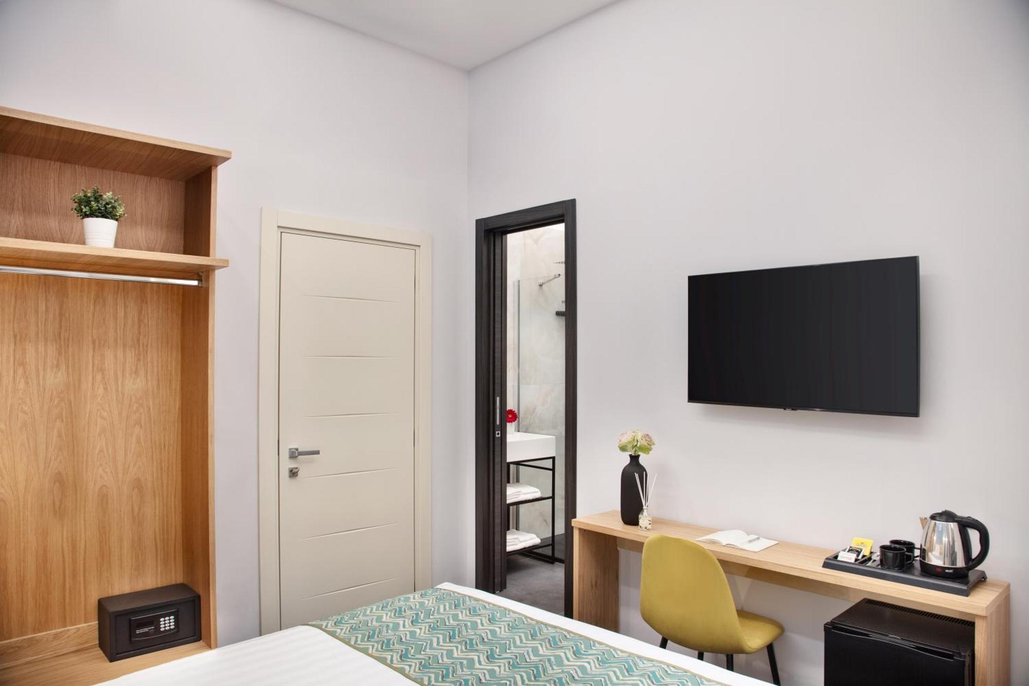 Main - Duomo Hotel Naples Luaran gambar