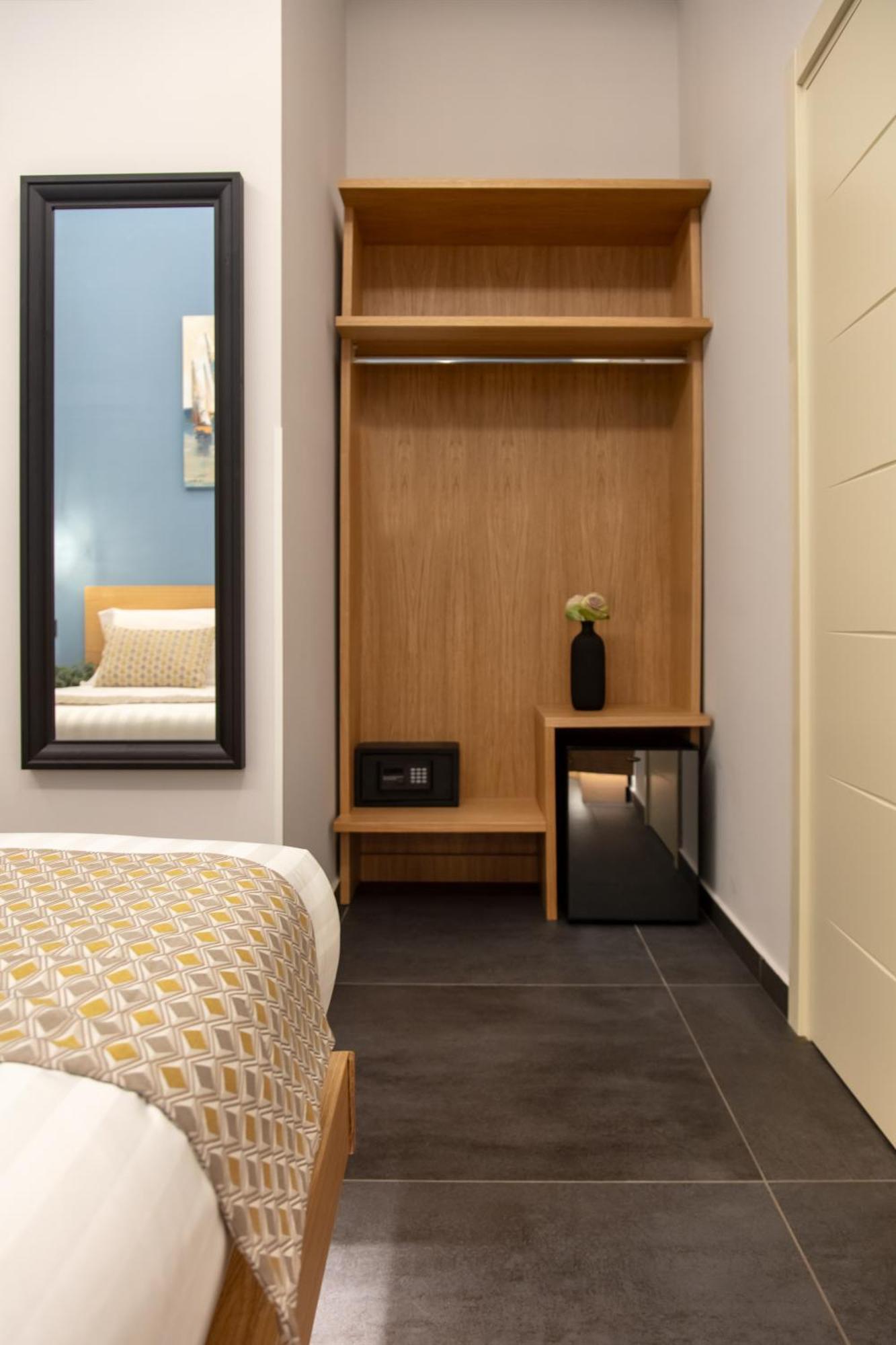 Main - Duomo Hotel Naples Luaran gambar
