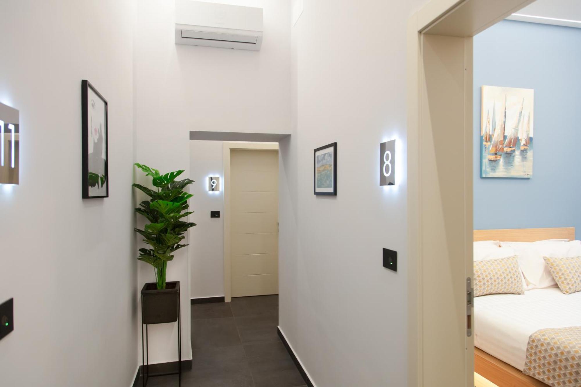 Main - Duomo Hotel Naples Luaran gambar
